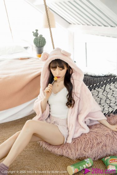 少妇厨房与子伦厨房